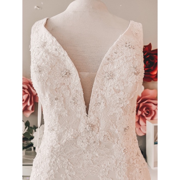 NWT CASABLANCA Bridal Style 2330 Chloe Wedding Gown -Ivory - Picture 7 of 15